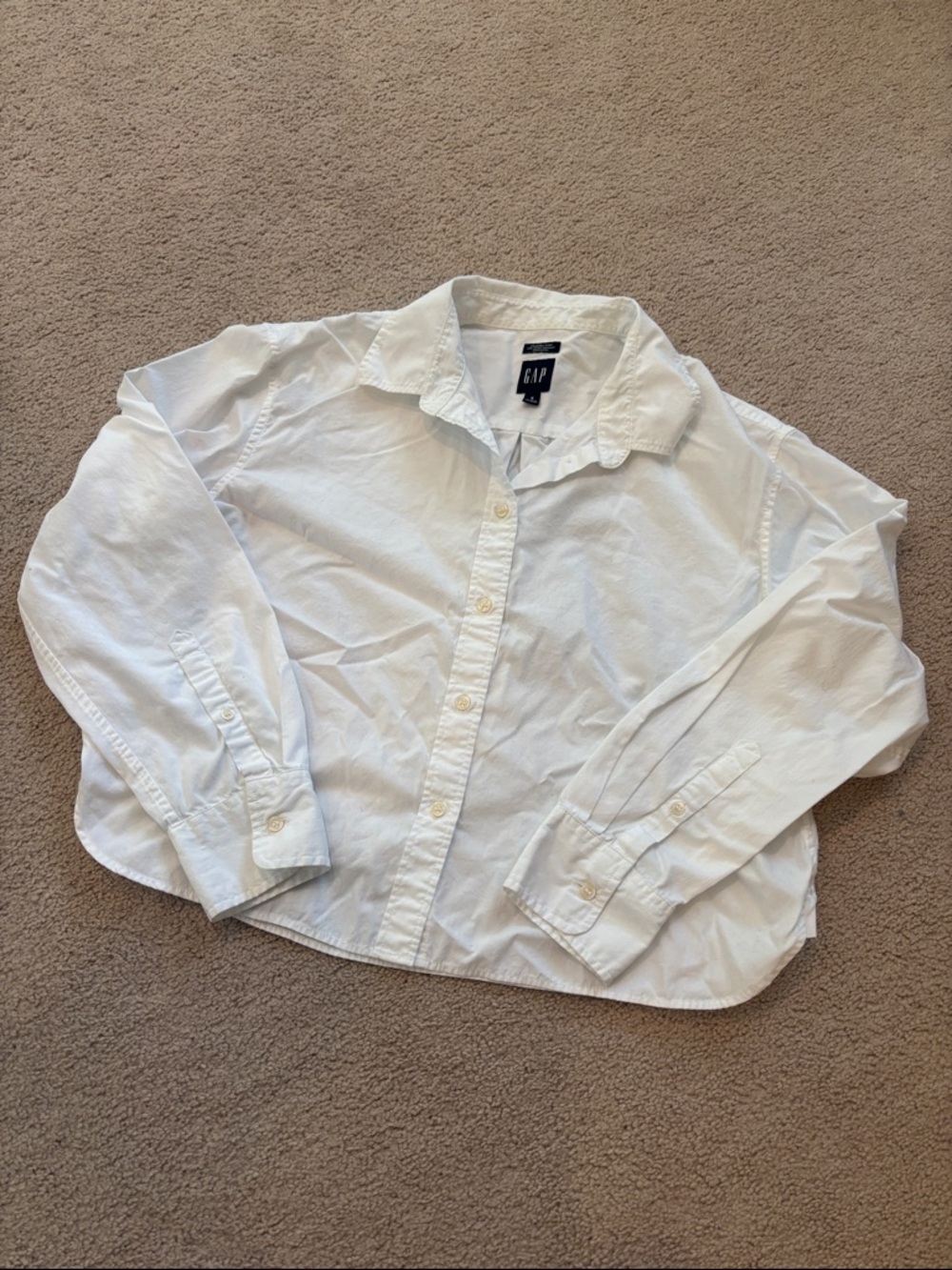 GAP White Cropped Button-Front Shirt - Picture 2 of 6